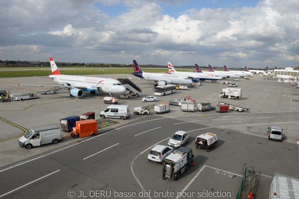 Liege airport 2016-04-03